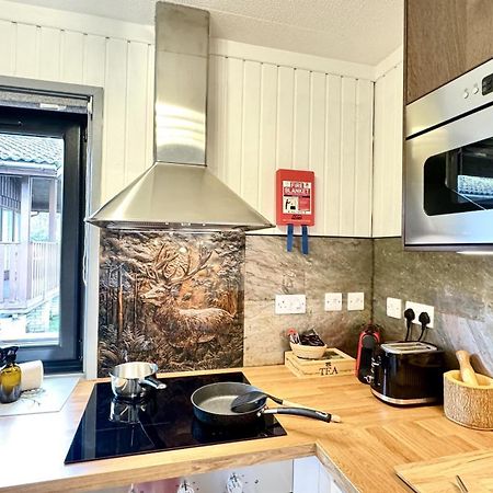 Villa Wooden Cosy Retreat Hunters Quay Dunoon Exterior foto