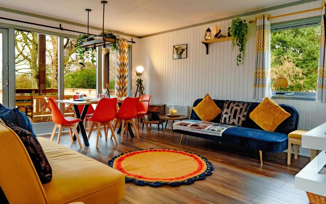 Villa Wooden Cosy Retreat Hunters Quay Dunoon Exterior foto