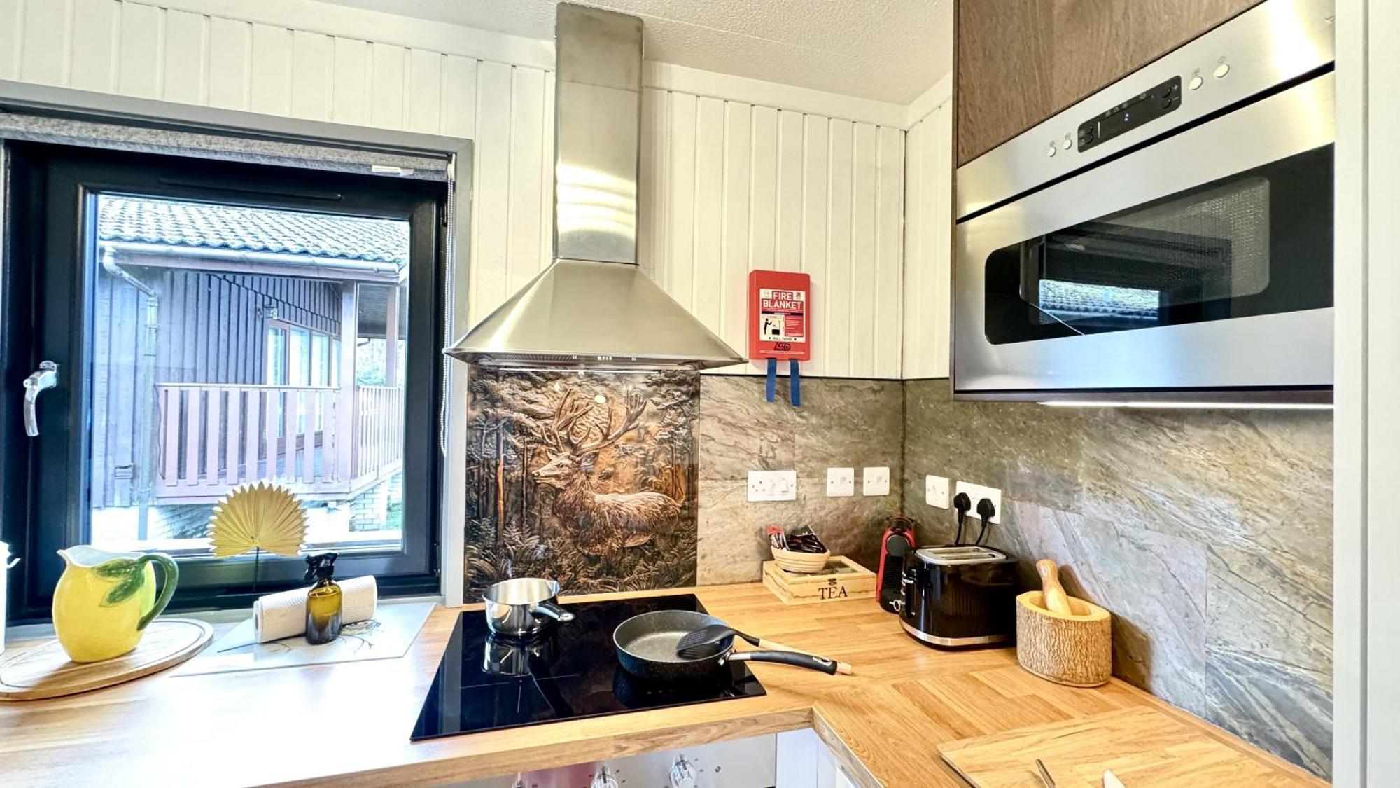 Villa Wooden Cosy Retreat Hunters Quay Dunoon Exterior foto